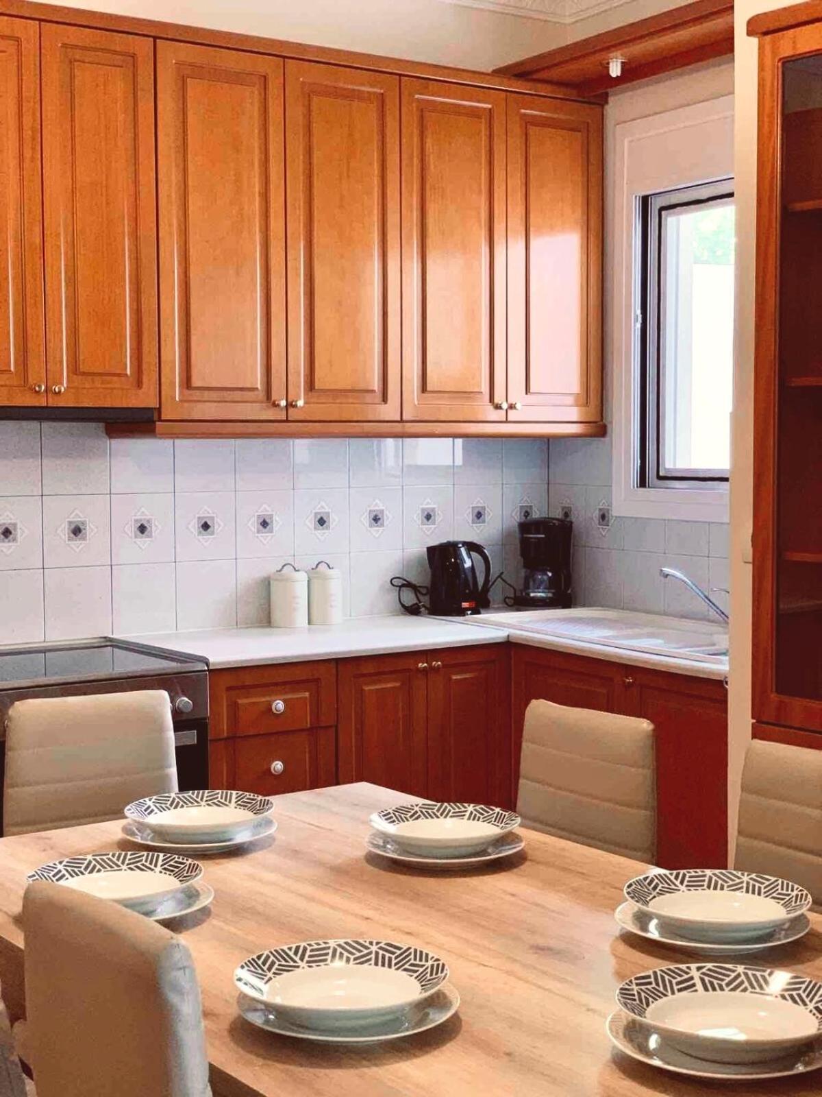 Citycenter Apartment Argostoli  Bagian luar foto