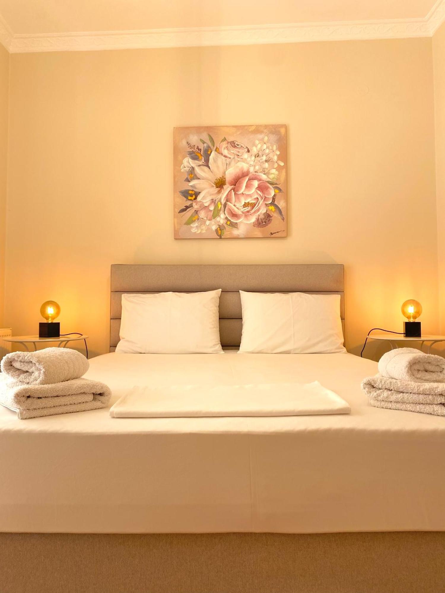 Citycenter Apartment Argostoli  Bagian luar foto